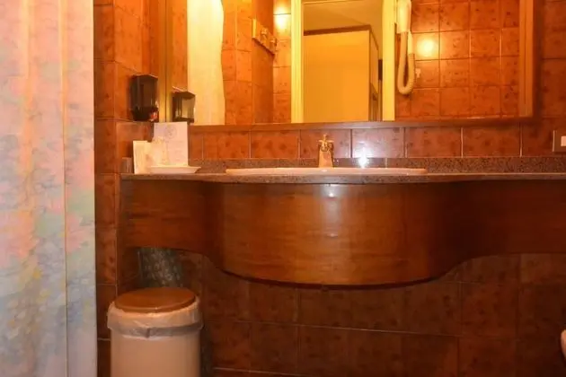 Economy Tek Büyük Yataklı Oda