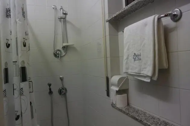 İki Ayrı Yataklı Oda, 2 Tek Kişilik Yatak