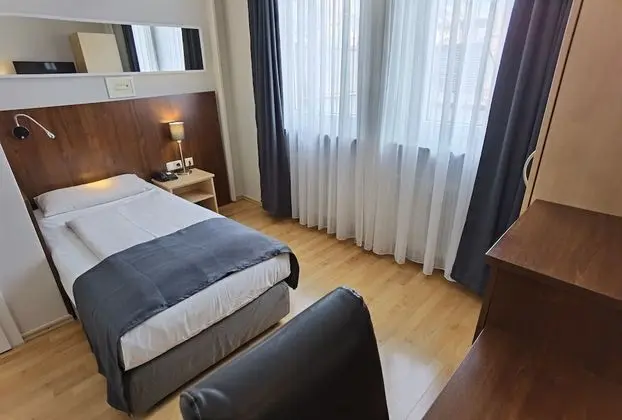 Standard Tek Kişilik Oda
