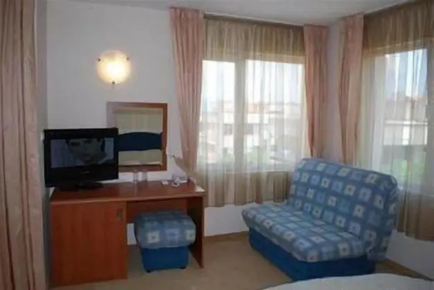 Tek Büyük Yataklı Oda, Balkon