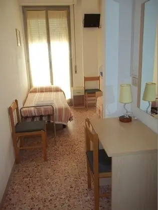 Üç Kişilik Oda, Balkon