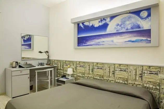 Tek Büyük Yataklı Oda, 1 Büyük (Queen) Boy Yatak