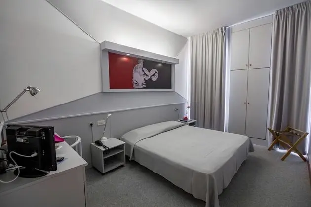 Tek Büyük Yataklı Oda, 1 Büyük (Queen) Boy Yatak