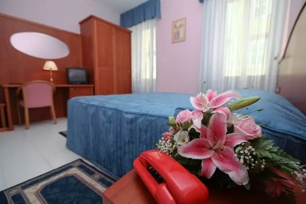 Comfort İki Ayrı Yataklı Oda