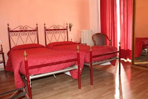 İki Ayrı Yataklı Oda