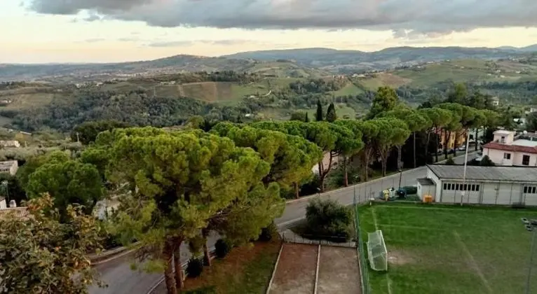 Ev, 1 Yatak Odası, Sigara İçilebilir, Teras