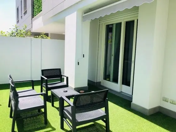 Superior Apart Daire, Özel Banyo, Bahçe Manzaralı