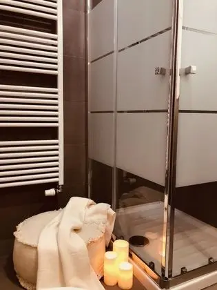 Superior Apart Daire, Özel Banyo, Bahçe Manzaralı