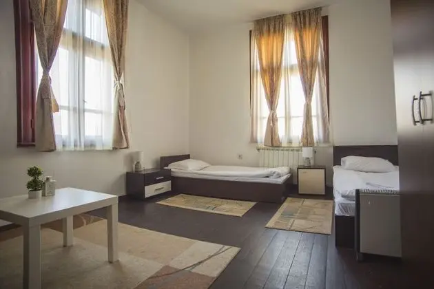 Classic Üç Kişilik Oda