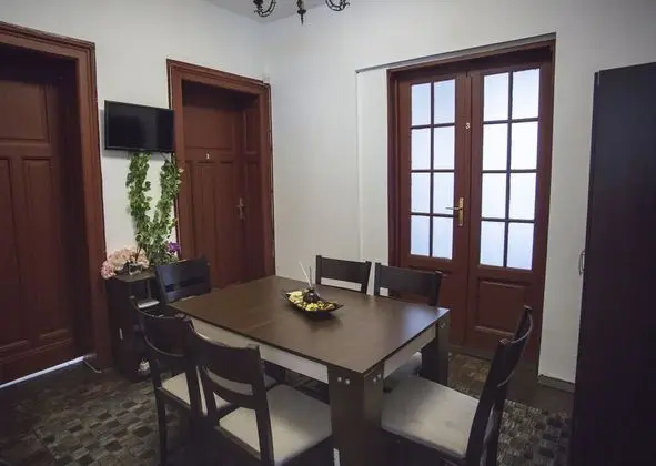 Classic Üç Kişilik Oda