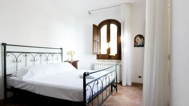 Apart Daire, 5 Yatak Odası