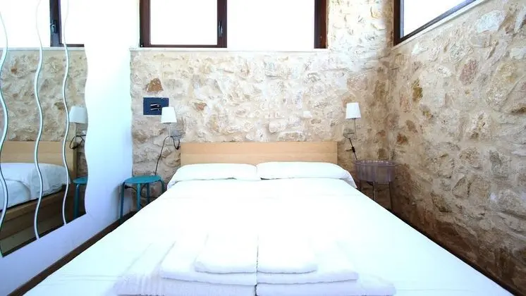 Apart Daire, 5 Yatak Odası