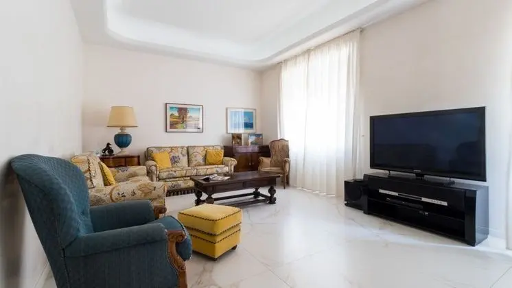 Apart Daire, Sigara İçilmez, Veranda