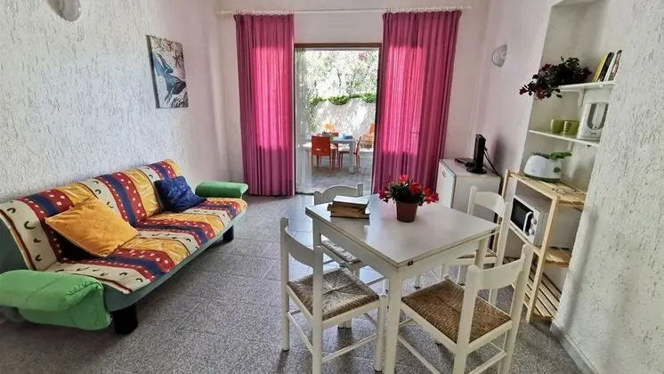 Apart Daire, 2 Yatak Odası (C)