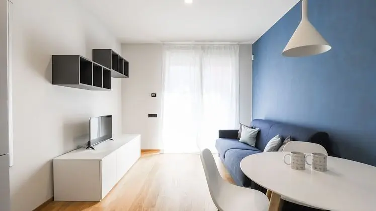 Apart Daire, 1 Büyük (Queen) Boy Yatak ve Çekyat, Sigara İçilmez, Balkon