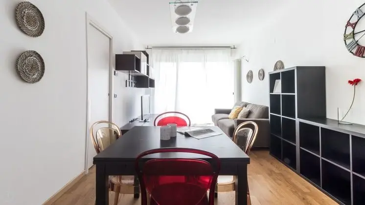 Apart Daire, Sigara İçilmez, Balkon