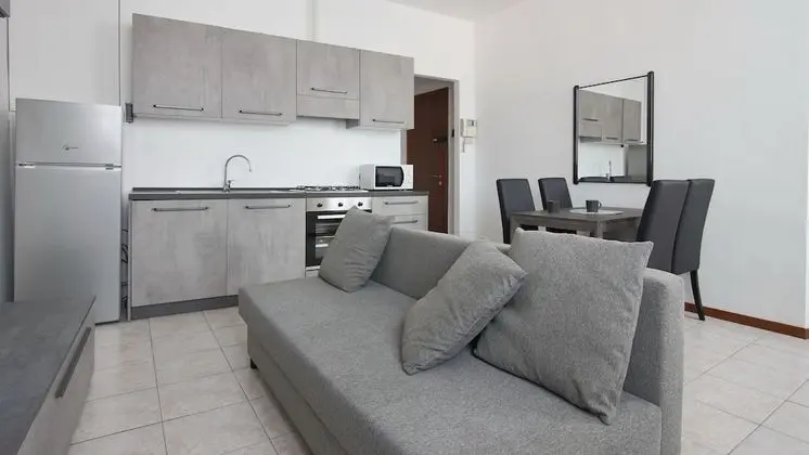 Apart Daire, 1 Büyük (Queen) Boy Yatak ve Çekyat, Küçük Mutfak, Tepe Manzaralı