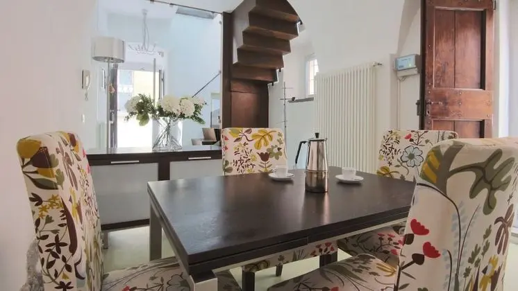 Apart Daire, 1 Yatak Odası (Torno - De Benzi 21)