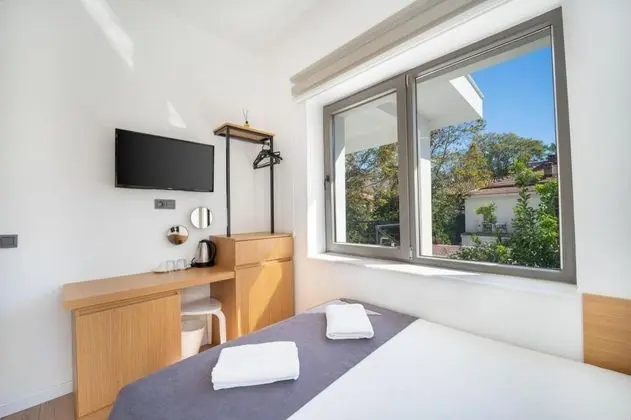 Economy Double Room, Bahçe veya Sokak Manzaralı, 1. Kat