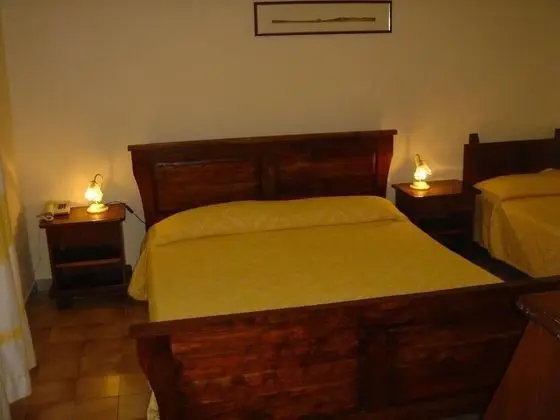Classic Üç Kişilik Oda