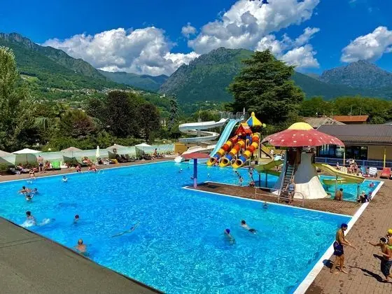 Ev, 2 Yatak Odası, Balkon