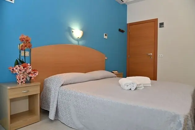 Standard Tek Büyük veya İki Ayrı Yataklı Oda