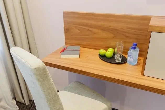 Comfort Tek Büyük veya İki Ayrı Yataklı Oda