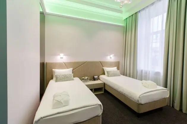 Comfort Tek Büyük veya İki Ayrı Yataklı Oda