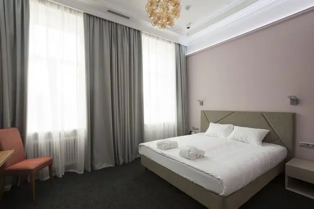 Comfort Tek Büyük Yataklı Oda