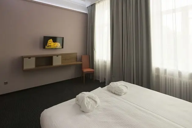 Comfort Tek Büyük Yataklı Oda