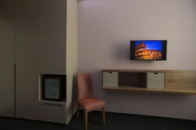 Comfort Tek Büyük Yataklı Oda