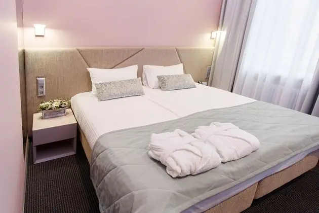 Standard Tek Büyük veya İki Ayrı Yataklı Oda