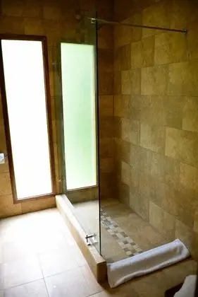 İki Ayrı Yataklı Oda, Bahçe Manzaralı