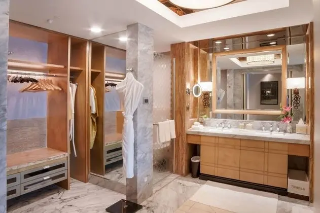 Club Oda, Sigara İçilebilir, Şehir Manzaralı (ITC One)
