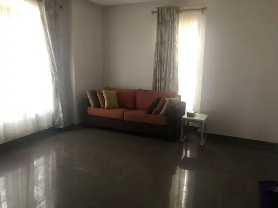 Ev, 4 Yatak Odası, Sigara İçilmez