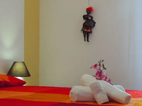 Tek Büyük veya İki Ayrı Yataklı Oda
