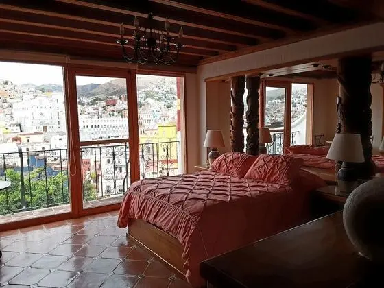 Superior Tek Büyük Yataklı Oda