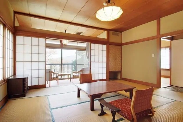 Traditional Oda
