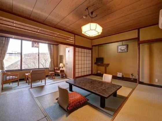 Traditional Oda