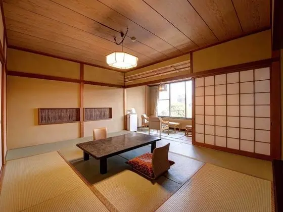 Traditional Oda