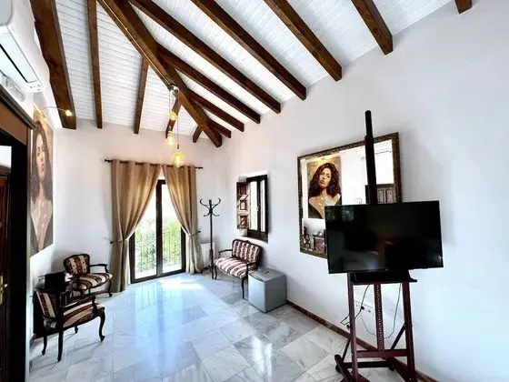 Romantic Tek Büyük Yataklı Oda