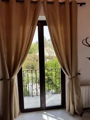 Romantic Tek Büyük Yataklı Oda