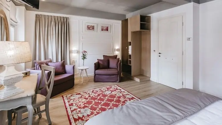 Deluxe Tek Büyük Yataklı Oda