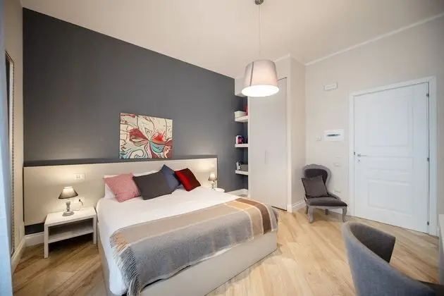 Standard Tek Büyük Yataklı Oda