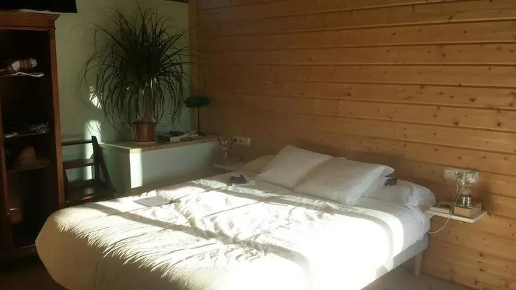 Tek Büyük Yataklı Oda, Bahçeli