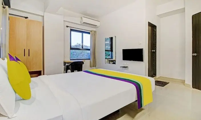 Standard Tek Büyük Yataklı Oda