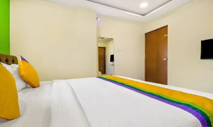 Standard Tek Büyük Yataklı Oda