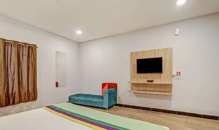 Deluxe Tek Büyük Yataklı Oda