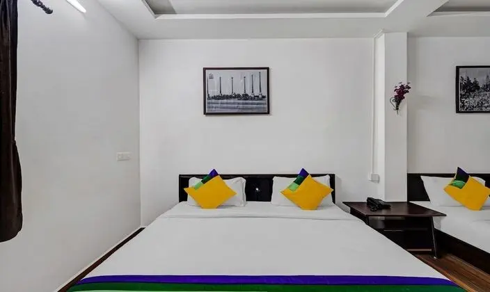 Premium Tek Büyük Yataklı Oda