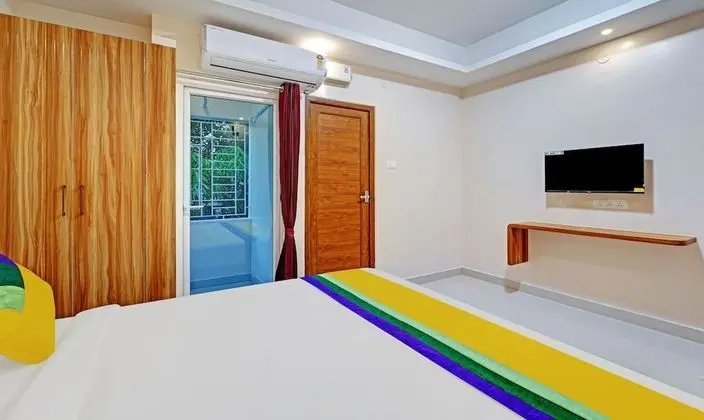 Standard Tek Büyük Yataklı Oda